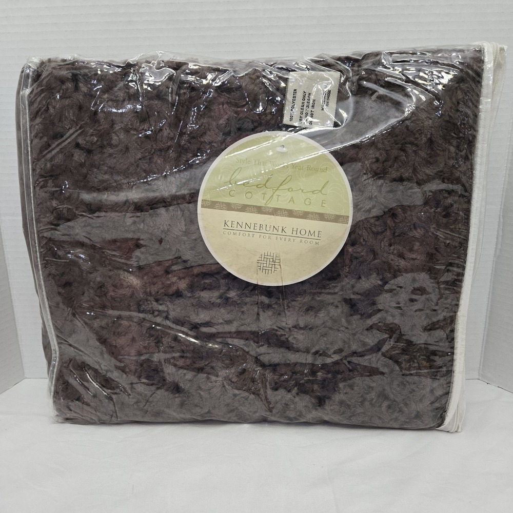 NWT Throw Blanket Rose Petal Faux Fur Swirl Bedford Cottage Kennebunk Home Latte